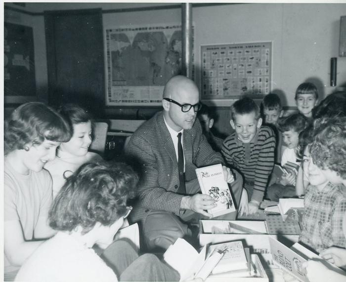 Book exchange Sunrise Valley School, Garry Barnhardt (teacher), September 1962